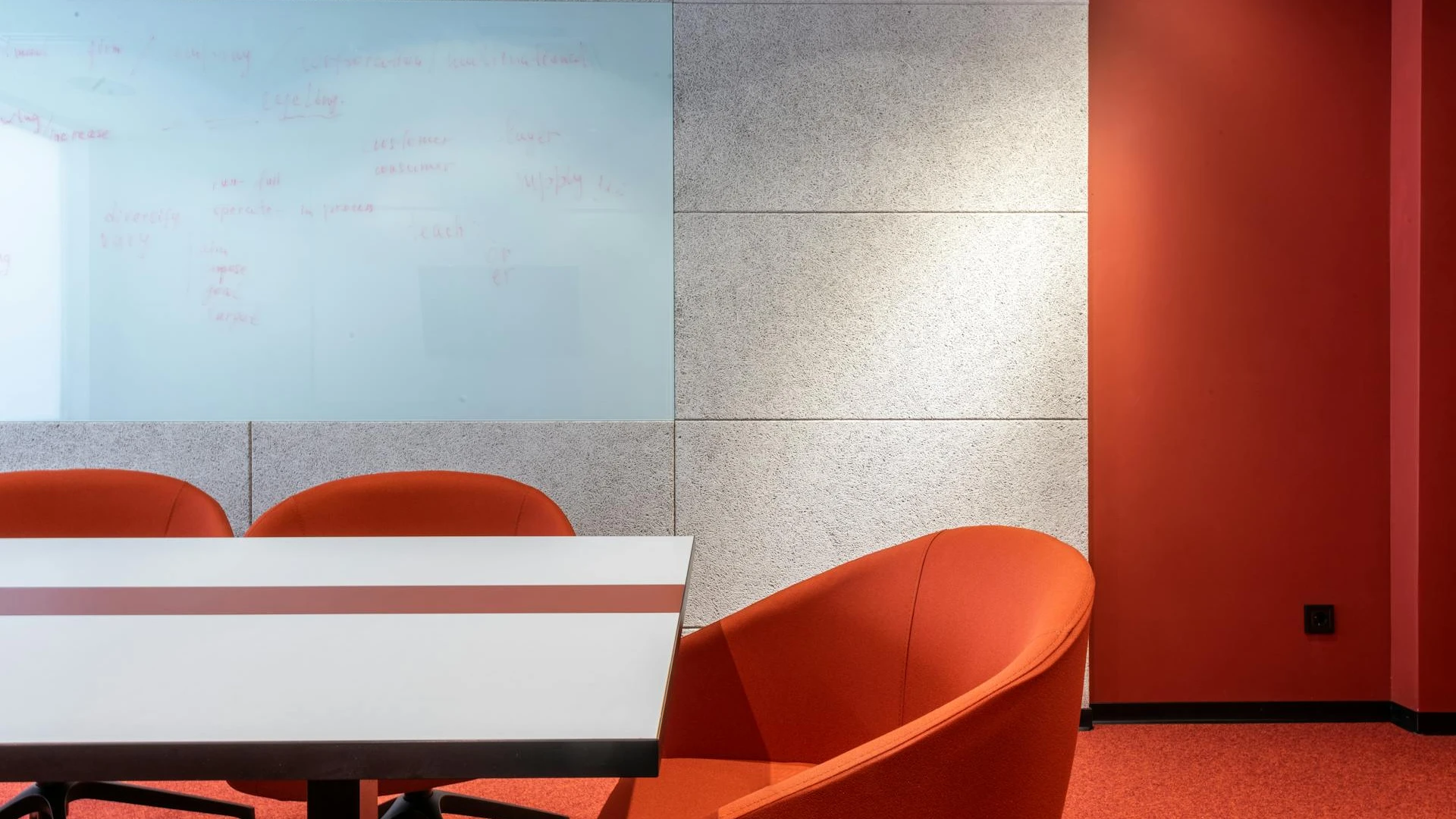 BiteBox — Food Delivery App Redesign